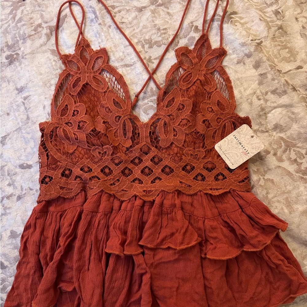 Women's Rust Top - Picture 3 of 4